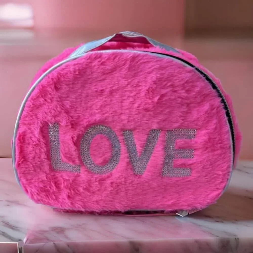 MAKEUP BAG
